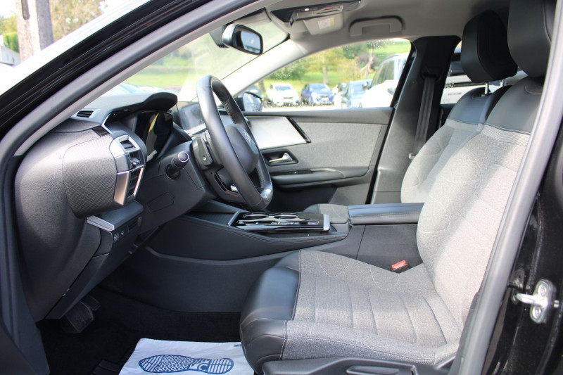 Photo 8 de l'offre de CITROEN C5 X FEEL LUXE ESSENCE EAT8 BOITE AUTO 130 CV CAMÃRA GRAND GPS 3D FULL LEDS CUIR JA19 à 19990€ chez Bougel transactions
