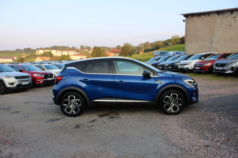 Photo 5 de l'offre de RENAULT CAPTUR 4 TCE 160 CV TECHNO HYBRIDE GPS 3D CAMÃRA USB JA 18 I-COKPIT FULL LED BOITE AUTO à 19990€ chez Bougel transactions