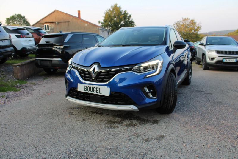 Photo 4 de l'offre de RENAULT CAPTUR 4 TCE 160 CV TECHNO HYBRIDE GPS 3D CAMÃRA USB JA 18 I-COKPIT FULL LED BOITE AUTO à 19990€ chez Bougel transactions