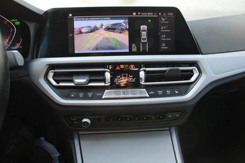 Photo 14 de l'offre de BMW SERIE 3 (G20) 320 DA LOUNGE 190 CV "X-DRIVE" GPS 3D CAMÃRA JA 18 FULL LED I-COKPIT BOITE AUTO à 26500€ chez Bougel transactions