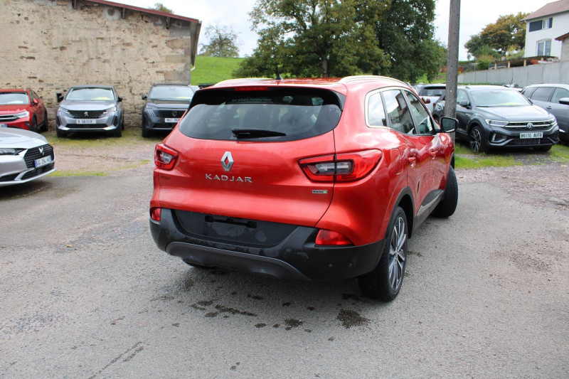 Photo 2 de l'offre de RENAULT KADJAR DCI 110 CV INTENSE BOSE CAMÃRA GPS USB CUIR RÃGULATEUR BLUETOOTH TOIT PANO  BV.6 à 14900€ chez Bougel transactions