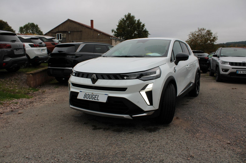 Photo 4 de l'offre de RENAULT SYMBIOZ I-CONIC 145 CV HYBRIDE GPS 3D CAMÃRA FULL LED USB PK ASSIST I-COKPIT BOITE AUTO à 30990€ chez Bougel transactions
