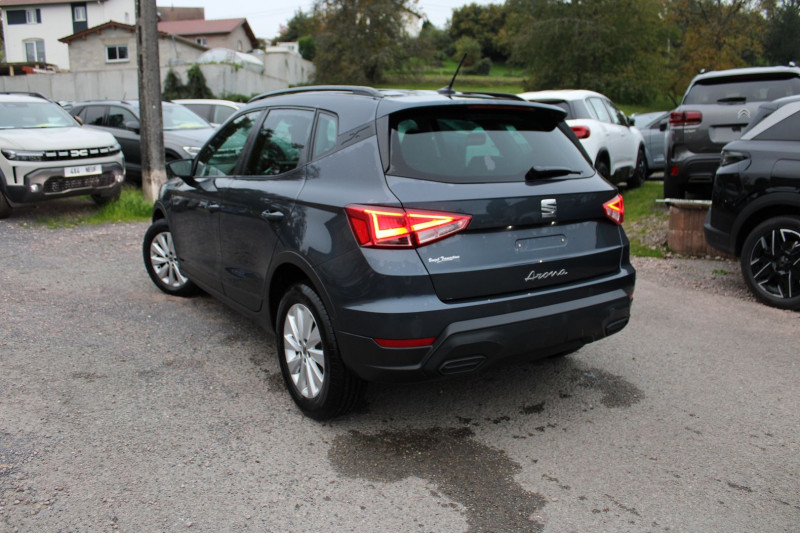 Photo 3 de l'offre de SEAT ARONA II MOVE TSI 110 CV GPS 3D CAMÃRA USB JA 16 I-COKPIT FULL LED PACK HIVER RÃGULATEUR à 16990€ chez Bougel transactions