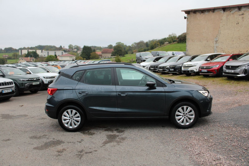 Photo 5 de l'offre de SEAT ARONA II MOVE TSI 110 CV GPS 3D CAMÃRA USB JA 16 I-COKPIT FULL LED PACK HIVER RÃGULATEUR à 16990€ chez Bougel transactions