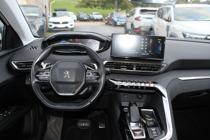 Photo 12 de l'offre de PEUGEOT 3008 PHASE 4 HYBRIDE 225 CV ALLURE PACK GPS 3D CAMÃRA RE USB JA 18 ATTELAGE BOITE AUTO EAT-8 à 22990€ chez Bougel transactions