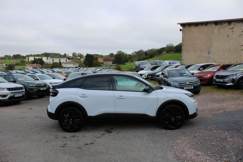 Photo 5 de l'offre de CITROEN C4 PHASE 5 COLLECTION HYBRIDE 145 CV GPS 3D CAMÃRA JA 18 I-COKPIT FULL LED BOITE AUTO DCS-6 à 23990€ chez Bougel transactions