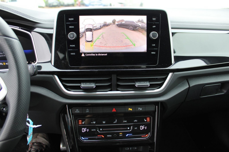 Photo 13 de l'offre de VOLKSWAGEN T-ROC 2L TDI 150 CV R-LINE GPS 3D CAMÃRA FULL LED ATTELAGE I-COKPIT USB BOITE AUTO DSG à 33900€ chez Bougel transactions