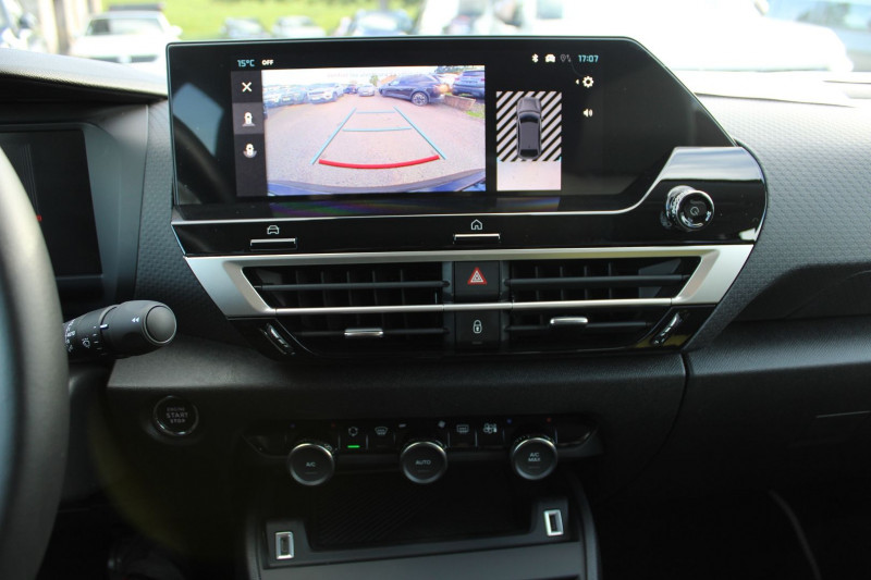 Photo 14 de l'offre de CITROEN C4 PHASE 5 COLLECTION HYBRIDE 145 CV GPS 3D CAMÃRA JA 18 I-COKPIT FULL LED BOITE AUTO DCS-6 à 23990€ chez Bougel transactions