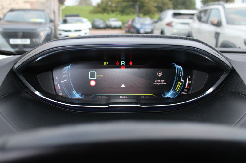 Photo 16 de l'offre de PEUGEOT 3008 PHASE 4 HYBRIDE 225 CV ALLURE PACK GPS 3D CAMÃRA RE USB JA 18 ATTELAGE BOITE AUTO EAT-8 à 22990€ chez Bougel transactions