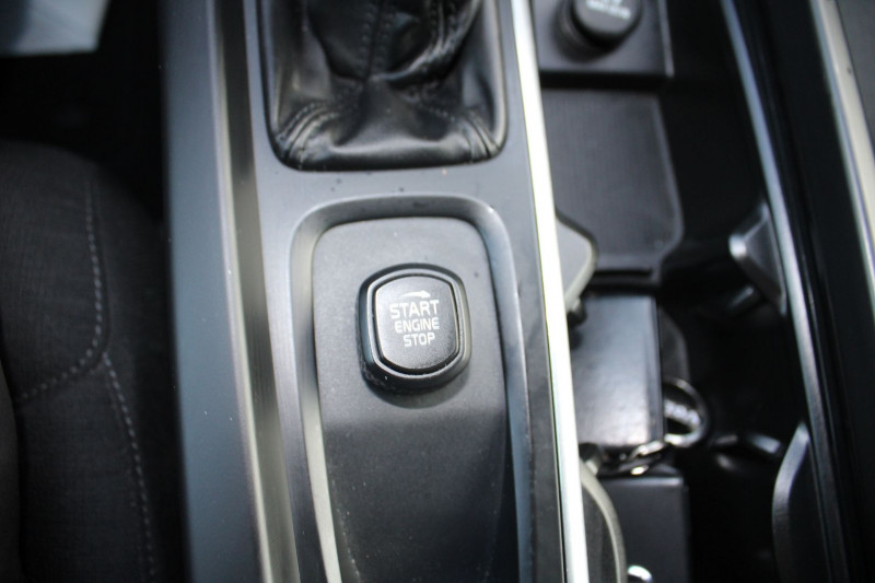 Photo 17 de l'offre de VOLVO V60 BUSINESS 2L D3 150 CV GPS 3D CAMÃRA RE USB I-COKPIT FULL LED ATTELAGE BOITE AUTO à 17500€ chez Bougel transactions