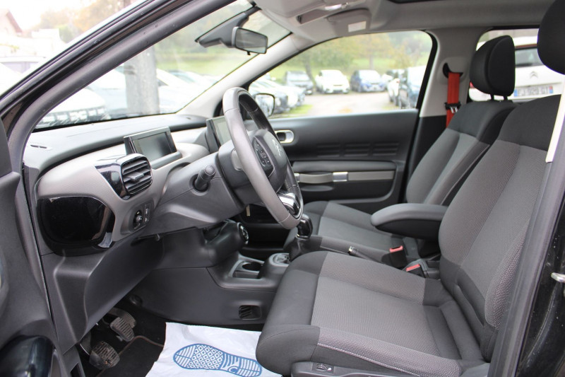 Photo 8 de l'offre de CITROEN C4 CACTUS RIP CURL 1L6 HDI 100 CV GPS 3D CAMÃRA USB JA 17 TOIT PANO BLUETOOTH RÃGULATEUR à 9990€ chez Bougel transactions
