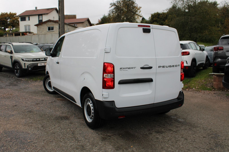 Photo 3 de l'offre de PEUGEOT EXPERT FG 1L5 BLUEHDI 120 DIESEL BOITE 6V GPS 3D USB RÃGULATEUR BLUETOOTH CAMÃRA DOUBLE à 26900€ chez Bougel transactions