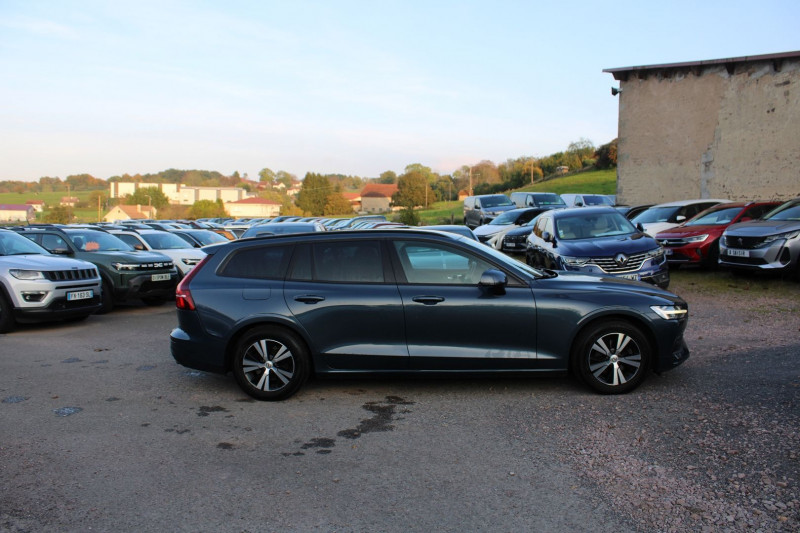 Photo 5 de l'offre de VOLVO V60 BUSINESS 2L D3 150 CV GPS 3D CAMÃRA RE USB I-COKPIT FULL LED ATTELAGE BOITE AUTO à 17500€ chez Bougel transactions