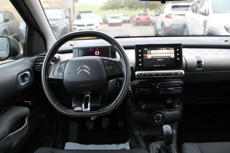 Photo 10 de l'offre de CITROEN C4 CACTUS RIP CURL 1L6 HDI 100 CV GPS 3D CAMÃRA USB JA 17 TOIT PANO BLUETOOTH RÃGULATEUR à 9990€ chez Bougel transactions