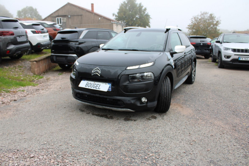 Photo 4 de l'offre de CITROEN C4 CACTUS RIP CURL 1L6 HDI 100 CV GPS 3D CAMÃRA USB JA 17 TOIT PANO BLUETOOTH RÃGULATEUR à 9990€ chez Bougel transactions