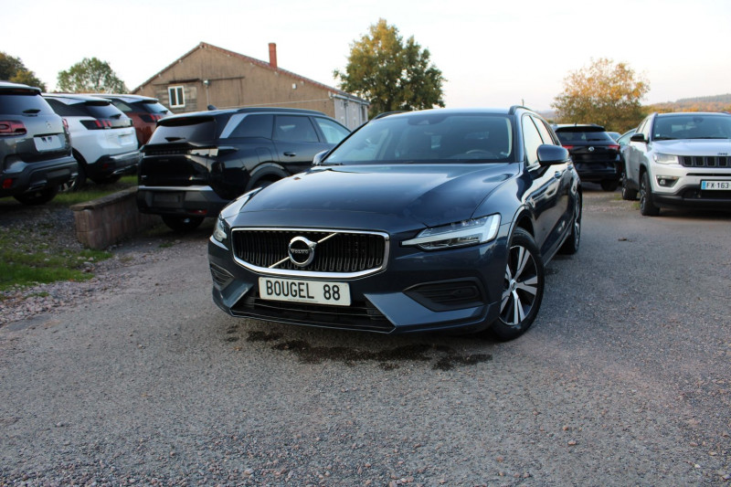 Photo 4 de l'offre de VOLVO V60 BUSINESS 2L D3 150 CV GPS 3D CAMÃRA RE USB I-COKPIT FULL LED ATTELAGE BOITE AUTO à 17500€ chez Bougel transactions