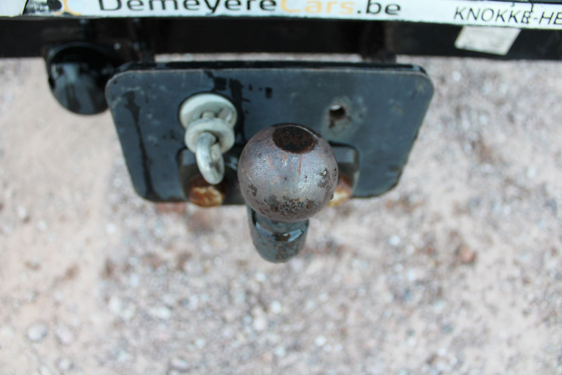 Photo 7 de l'offre de NISSAN NAVARA 2L3 DCI 190 CV DIESEL 4X4 PICK UP CAMÃRA 360 GPS USB FULL LEDS CUIR ABS ATTELAGE à 25900€ chez Bougel transactions