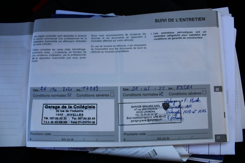 Photo 15 de l'offre de CITROEN BERLINGO 4 BLUEHDI 100 CV FEEL CLIMAT ABS USB ESP RÃGULATEUR BLUETOOTH ORDI DE BORD à 14900€ chez Bougel transactions