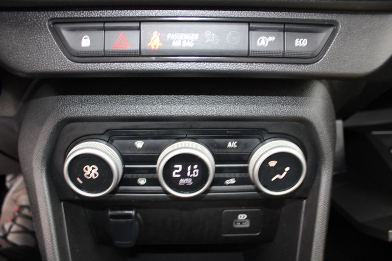 Photo 19 de l'offre de DACIA SANDERO 1.0 ECO-G 100CH STEPWAY EXPRESSION à 14990€ chez Bougel transactions