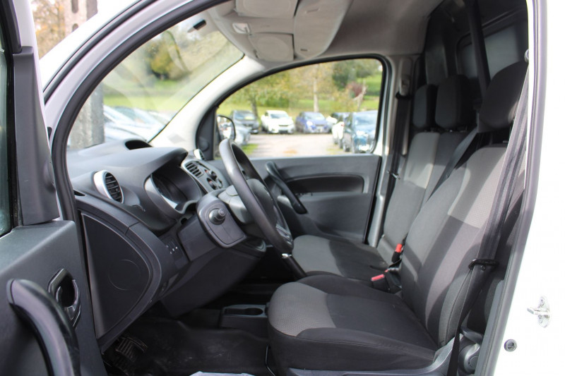 Photo 7 de l'offre de RENAULT KANGOO III AFFAIRE EXTRA 1L5 DCI "3 PLACES" GPS R-LINK CLIM USB RADAR BLUETOOTH RÃGULATEUR à 12990€ chez Bougel transactions