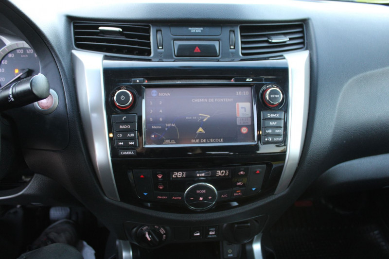 Photo 17 de l'offre de NISSAN NAVARA 2L3 DCI 190 CV DIESEL 4X4 PICK UP CAMÃRA 360 GPS USB FULL LEDS CUIR ABS ATTELAGE à 25900€ chez Bougel transactions