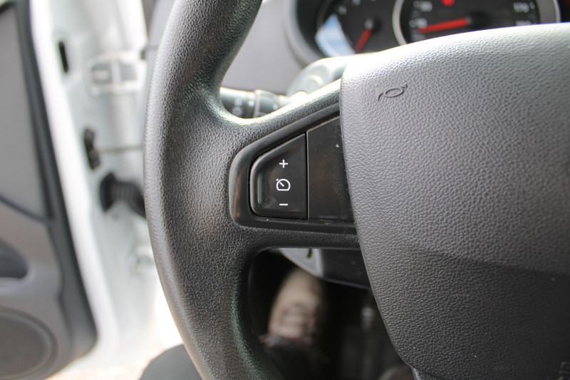 Photo 8 de l'offre de RENAULT KANGOO III AFFAIRE EXTRA 1L5 DCI "3 PLACES" GPS R-LINK CLIM USB RADAR BLUETOOTH RÃGULATEUR à 12990€ chez Bougel transactions