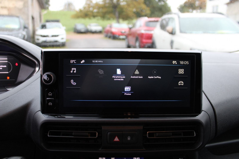 Photo 10 de l'offre de PEUGEOT PARTNER 5 HDI 130 CV AFFAIRE GPS CAMÃRA AUDIO USB FULL LED BOITE AUTO EAT-8 TVA=20750 E HT à 24900€ chez Bougel transactions