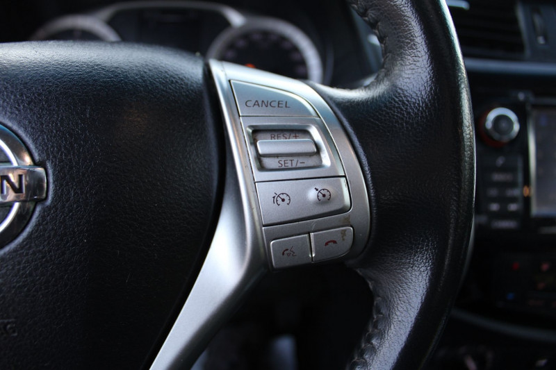 Photo 14 de l'offre de NISSAN NAVARA 2L3 DCI 190 CV DIESEL 4X4 PICK UP CAMÃRA 360 GPS USB FULL LEDS CUIR ABS ATTELAGE à 25900€ chez Bougel transactions