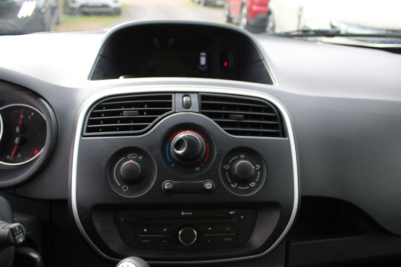 Photo 10 de l'offre de RENAULT KANGOO III AFFAIRE EXTRA 1L5 DCI "3 PLACES" GPS R-LINK CLIM USB RADAR BLUETOOTH RÃGULATEUR à 12990€ chez Bougel transactions
