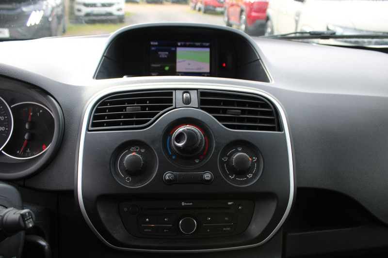 Photo 9 de l'offre de RENAULT KANGOO III AFFAIRE EXTRA 1L5 DCI "3 PLACES" GPS R-LINK CLIM USB RADAR BLUETOOTH RÃGULATEUR à 12990€ chez Bougel transactions