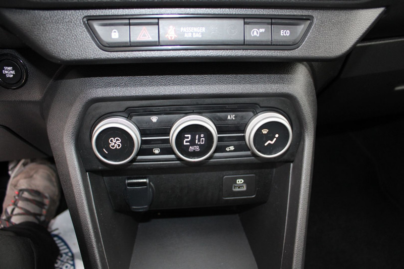 Photo 15 de l'offre de DACIA SANDERO 1.0 ECO-G 100CH STEPWAY EXPRESSION à 14990€ chez Bougel transactions