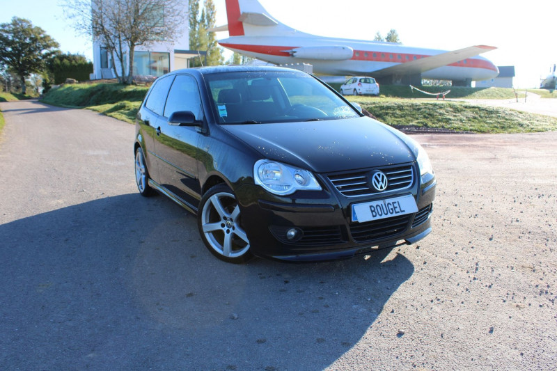 Volkswagen POLO SPORT 1L9 TDI 100 CV CLIM RE AUDIO MP3 RÃGULATEUR SIÃGES BACQUET ROUE DE SECOURS Diesel NOIR SPORTY Occasion à vendre
