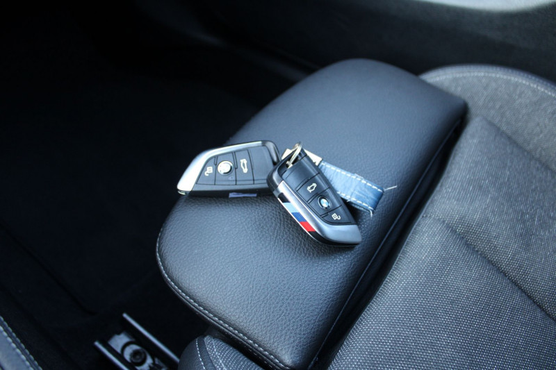 Photo 20 de l'offre de BMW SERIE 2 ACTIVETOURER 136 218IA SPORT BOITE AUTO DKG-7 CAMÃRA FULL LEDS GRAND GPS 3D USB PACK M' JA 1 à 19900€ chez Bougel transactions