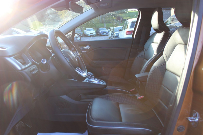 Photo 9 de l'offre de RENAULT CAPTUR 4 INTENSE TCE 130 BOITE AUTO EDC7 GPS USB CAMÃRA 360 CUIR ABS JA 17 FULL LEDS ESP à 16900€ chez Bougel transactions