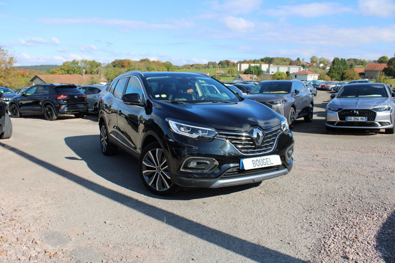 Renault KADJAR II BLUE DCI 115 CV BOSE GPS 3D CAMÃRA USB ATTELAGE TOIT PANO FULL LED BOITE AUTO Diesel NOIR INTENSE Occasion à vendre