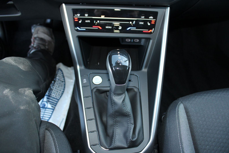 Photo 15 Volkswagen TAIGO STYLE TSI 116 CV BOITE AUTO DSG-7 Essence NOIR INTENSE en vente chez Bougel transactions Photo 15 de l'offre de VOLKSWAGEN TAIGO STYLE TSI 116 CV BOITE AUTO DSG-7 à 26990€ chez Bougel transactions