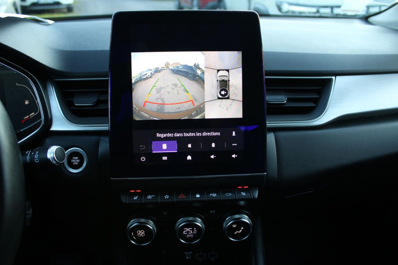 Photo 19 Renault CAPTUR 4 INTENSE TCE 130 BOITE AUTO EDC7 GPS USB CAMÃRA 360 CUIR ABS JA 17 FULL LEDS ESP Essence ORANGE/ TOIT NOIR en vente chez Bougel transactions Photo 19 de l'offre de RENAULT CAPTUR 4 INTENSE TCE 130 BOITE AUTO EDC7 GPS USB CAMÃRA 360 CUIR ABS JA 17 FULL LEDS ESP à 16900€ chez Bougel transactions