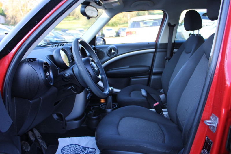 Photo 8 de l'offre de MINI CLUBMAN ONE DIESEL 90 CV CLIM AUDIO MP3 JA 16 REBLUETOOTH RADAR MÃTAL 5 PORTES BOITE 6 à 12500€ chez Bougel transactions