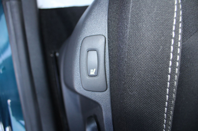 Photo 12 de l'offre de RENAULT CAPTUR II TCE 90 CV ENERGY BUSINESS GPS CAMERA CLIM AUTO REGULATEUR à 11500€ chez Bougel transactions