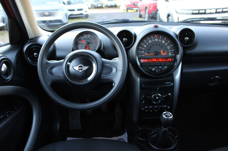 Photo 10 de l'offre de MINI CLUBMAN ONE DIESEL 90 CV CLIM AUDIO MP3 JA 16 REBLUETOOTH RADAR MÃTAL 5 PORTES BOITE 6 à 12500€ chez Bougel transactions