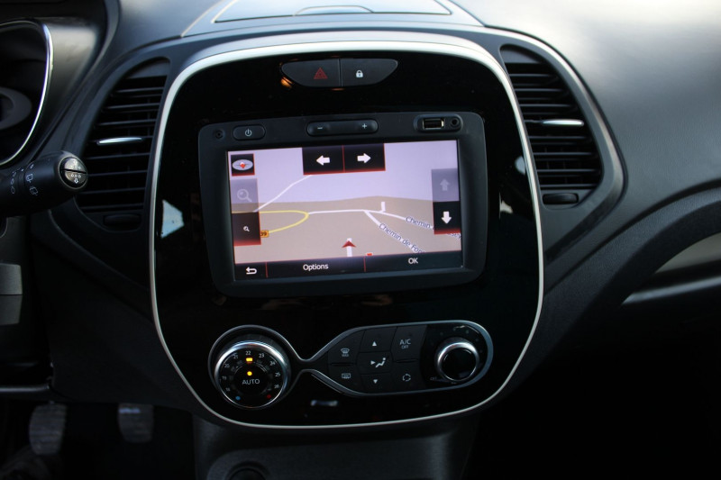 Photo 13 de l'offre de RENAULT CAPTUR II TCE 90 CV ENERGY BUSINESS GPS CAMERA CLIM AUTO REGULATEUR à 11500€ chez Bougel transactions