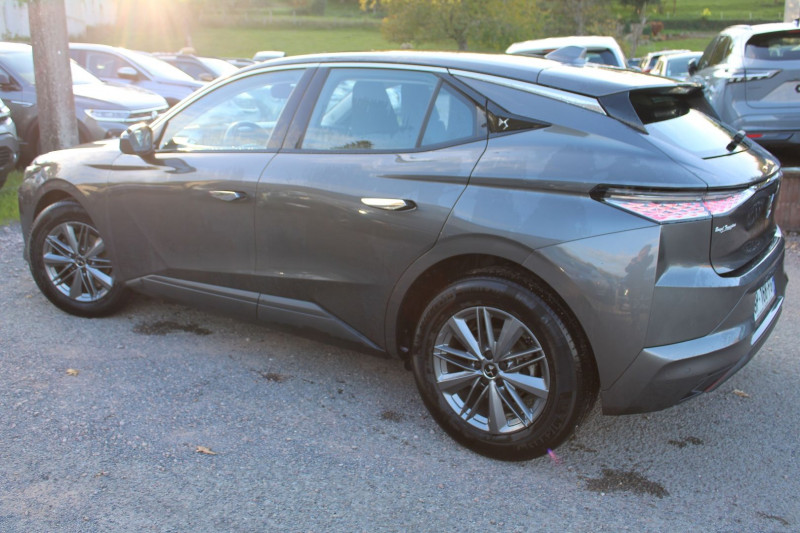 Photo 4 de l'offre de DS DS 4 CROSSBACK III BLUE HDI 130 CV BASTILLE GPS CARPLAY I-COKPIT RE JA 17 FULL LED BOITE AUTO EAT-8 à 22900€ chez Bougel transactions