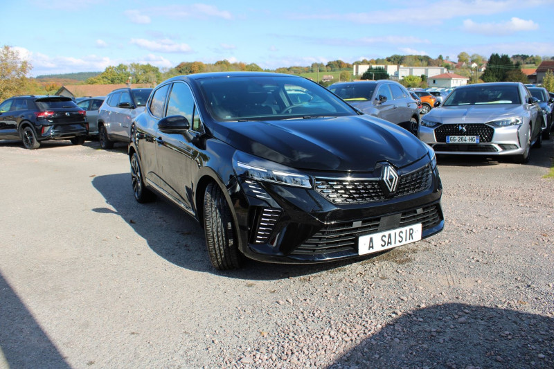 Photo Renault CLIO VI TECHNO TCE 90 CV GPS 3D CAMÃRA USB JA 16 I-COKPIT FULL LED BLUETOOTH RÃGULATEUR Essence NOIR ETOILE en vente chez Bougel transactions Renault CLIO VI TECHNO TCE 90 CV GPS 3D CAMÃRA USB JA 16 I-COKPIT FULL LED BLUETOOTH RÃGULATEUR Essence NOIR ETOILE Occasion à vendre