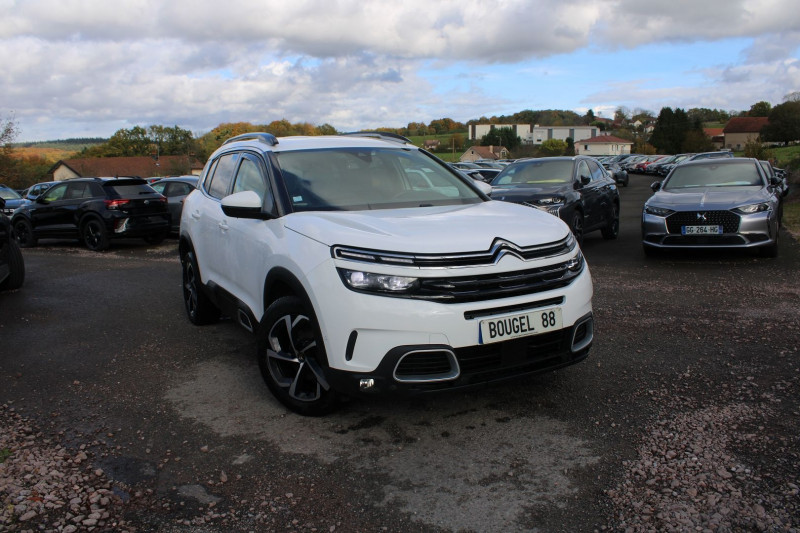 Photo Citroen C5 AIRCROSS SHINE 130 CV ESSENCE GPS 3D CAMÃRA FULL LED USB JA 18 GRIP BLUETOOTH R Essence BLANC CRISTAL en vente chez Bougel transactions Citroen C5 AIRCROSS SHINE 130 CV ESSENCE GPS 3D CAMÃRA FULL LED USB JA 18 GRIP BLUETOOTH R Essence BLANC CRISTAL Occasion à vendre