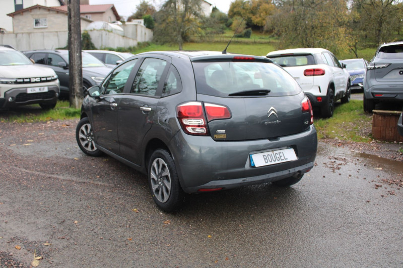 Photo 3 de l'offre de CITROEN C3 II 1.4 E-HDI70 CONFORT BMP5 à 8990€ chez Bougel transactions