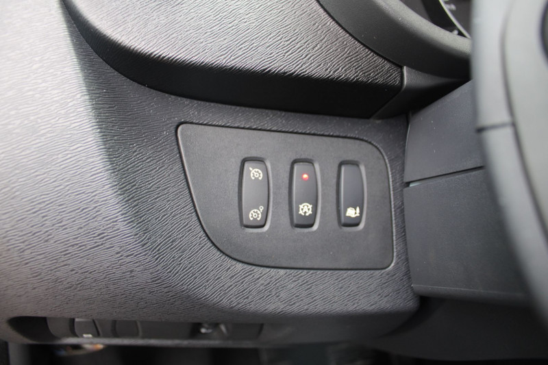 Photo 11 de l'offre de RENAULT KANGOO III 1L2 TCE 115 CV LIMITED FAMILY CLIM ABS RÃGULATEUR BLUETOOTH AUDIO MP3  BOITE 6V à 12500€ chez Bougel transactions