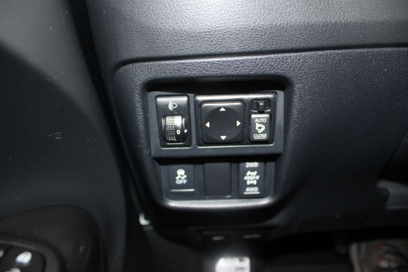 Photo 19 Nissan JUKE 1.6 TURBO 200CH NISMO ALL-MODE 4X4-I M-CVT Essence BLANC NACRÃ en vente chez Bougel transactions Photo 19 de l'offre de NISSAN JUKE 1.6 TURBO 200CH NISMO ALL-MODE 4X4-I M-CVT à 14900€ chez Bougel transactions