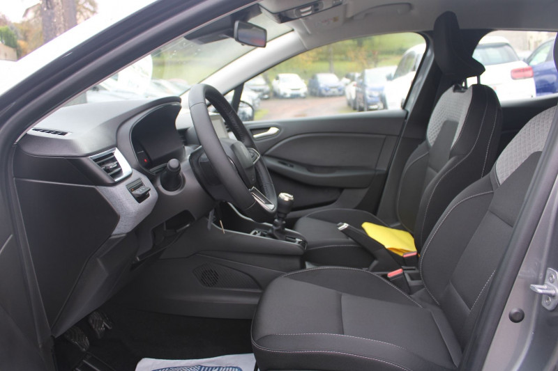 Photo 7 de l'offre de RENAULT CLIO VI EVOLUTION DIESEL BLUEDCI 100 CV BOITE 6V CAMÃRA USB GPS LINK BLUETOOTH FULL LEDS à 20900€ chez Bougel transactions