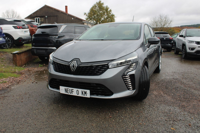 Photo 4 de l'offre de RENAULT CLIO VI EVOLUTION DIESEL BLUEDCI 100 CV BOITE 6V CAMÃRA USB GPS LINK BLUETOOTH FULL LEDS à 20900€ chez Bougel transactions