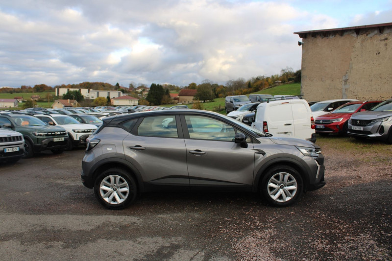Photo 5 de l'offre de RENAULT CAPTUR 5 EVOLUTION TCE 1L TURBO BOITE 6V CAMÃRA GRAND ÃCRAN USB-C LINK CLIMAT ABS BICOLOR à 21500€ chez Bougel transactions